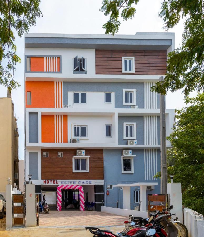 Beestay Hotels Elite Park Tirupati Dış mekan fotoğraf