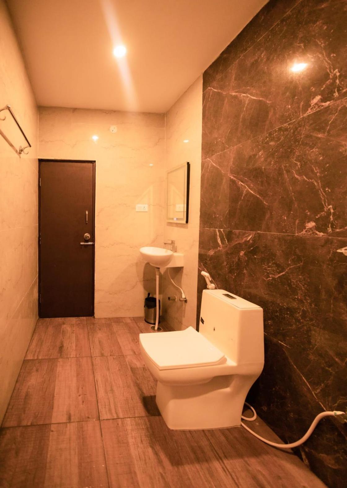 Beestay Hotels Elite Park Tirupati Oda fotoğraf