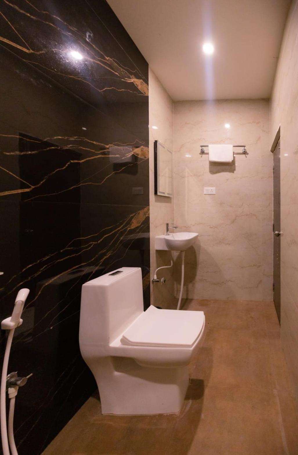 Beestay Hotels Elite Park Tirupati Oda fotoğraf